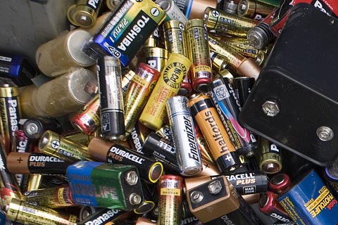 回收旧电池片√风帆电池回收-附近锂电池回收公司